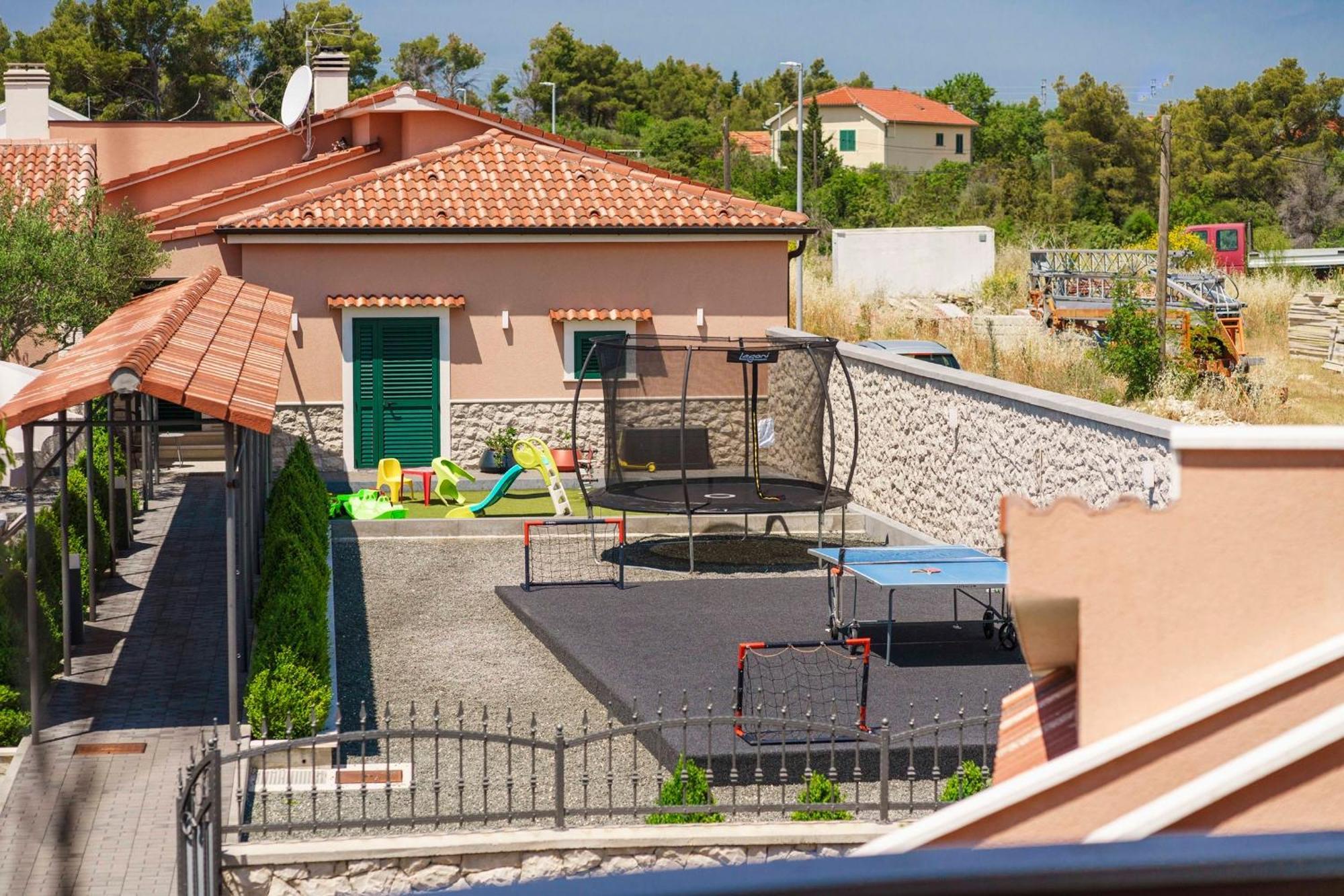 Apartments Antonia Sibenik Ngoại thất bức ảnh